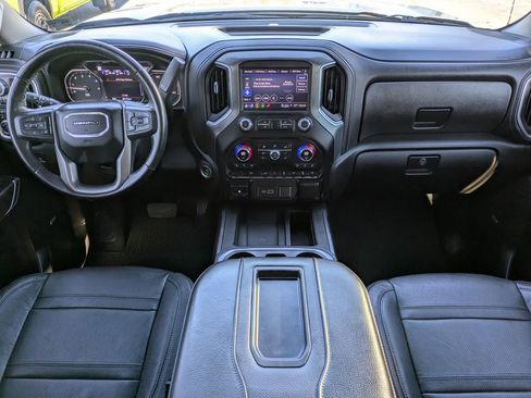 Used 2022 GMC Sierra 1500 Denali w/ Denali Premium Package image 15