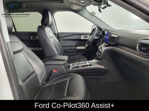 Used 2023 Ford Explorer XLT w/ Equipment Group 202A image 18