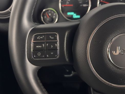 Used 2017 Jeep Wrangler Unlimited Sport w/ Quick Order Package 24S AWD/4WD image 21