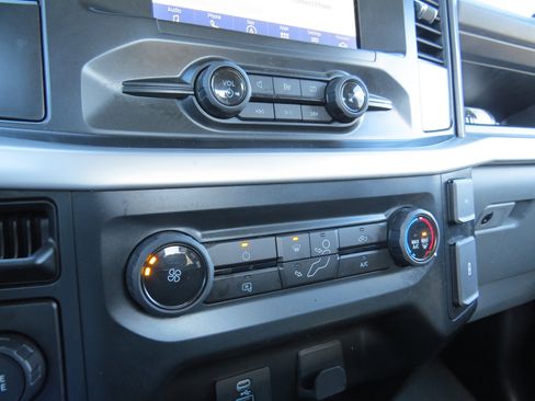 Used 2022 Ford F150 XL image 25