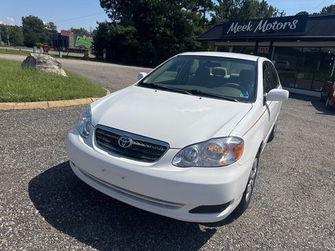 Used 2006 Toyota Corolla LE FWD image 2