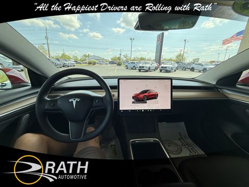 Used 2023 Tesla Model 3 Standard Range image 14