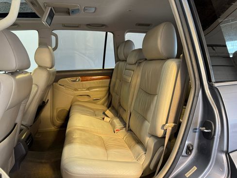 Used 2004 Lexus GX 470 image 21