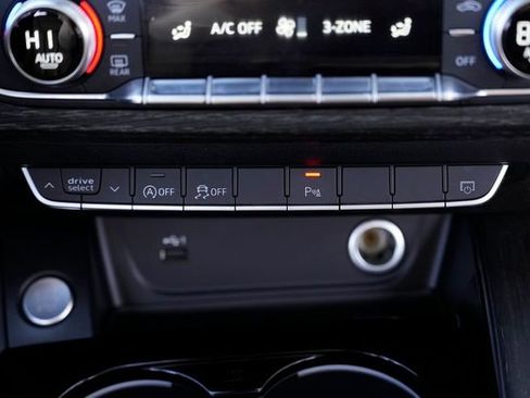 Used 2021 Audi A4 2.0T Premium Plus w/ Premium Plus Package image 40