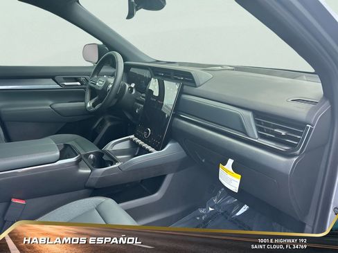 New 2026 GMC Terrain AT4 w/ Convenience Package III image 25