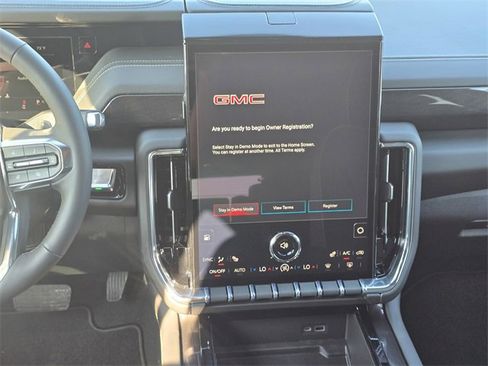 New 2026 GMC Yukon XL Elevation image 14