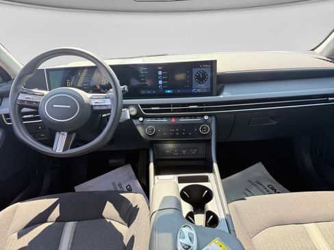 Used 2025 Hyundai Sonata SEL FWD image 23