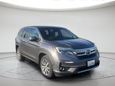 Used 2021 Honda Pilot EX image 1