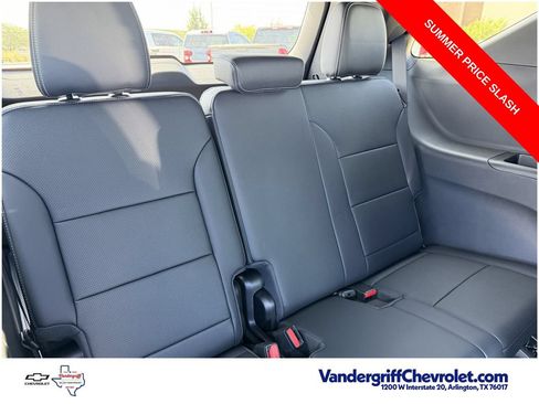 Used 2026 Chevrolet Traverse LT w/ Driver Confidence Package FWD image 26