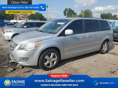 Used 2011 Volkswagen Routan SEL