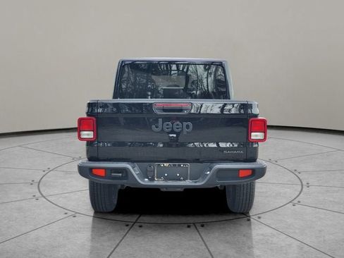 New 2026 Jeep Gladiator Sport AWD/4WD image 11