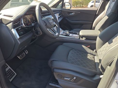 New 2026 Audi SQ7 Premium Plus image 6