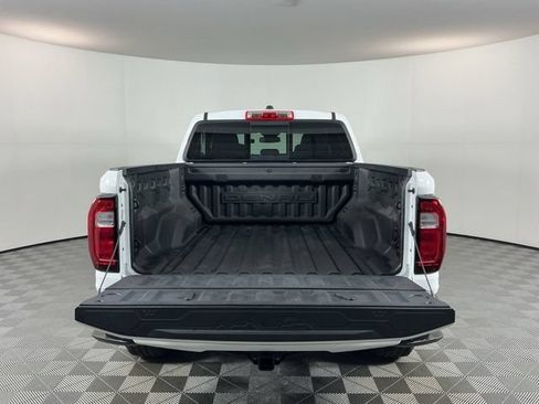 Used 2024 GMC Canyon Denali AWD/4WD image 7