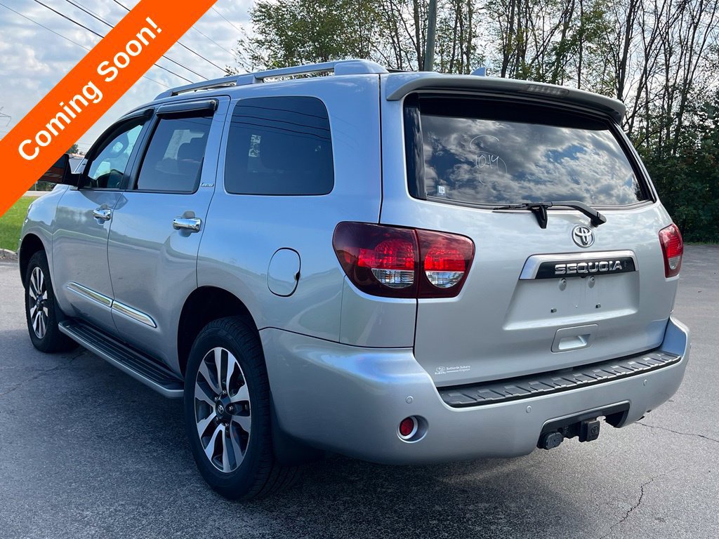 Used 2021 Toyota Sequoia Limited AWD/4WD image 7