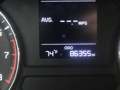 Used 2017 Kia Forte LX image 17