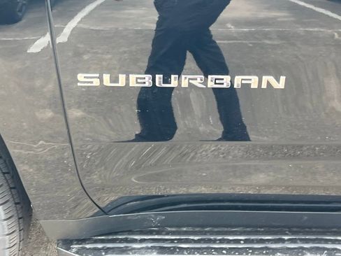 New 2026 Chevrolet Suburban Premier RWD image 22