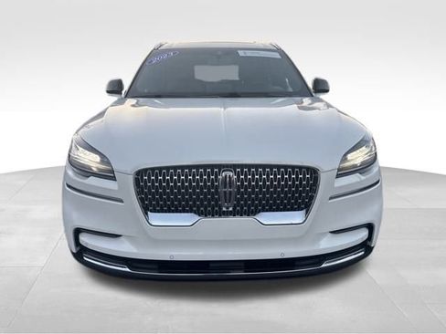 Certified 2023 Lincoln Aviator Reserve w/ Elements Package Plus image 12
