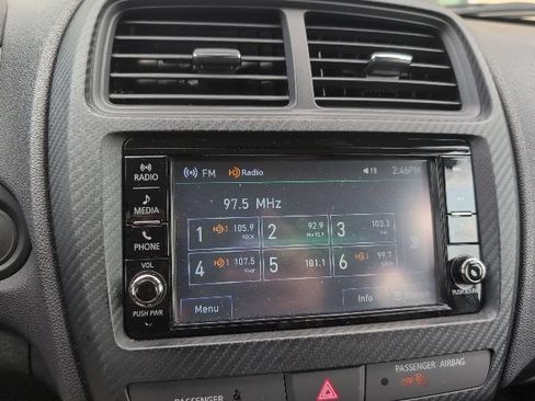 Used 2024 Mitsubishi Outlander Sport ES AWD/4WD image 22
