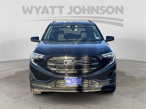 Used 2021 GMC Terrain SLE w/ Driver Convenience Package image 8