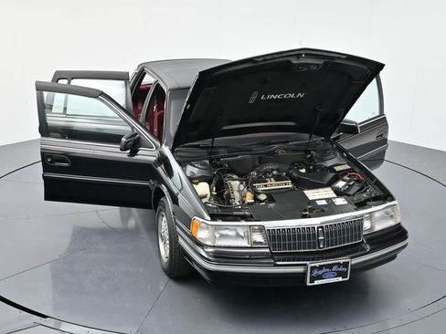 Used 1990 Lincoln Continental Signature image 44