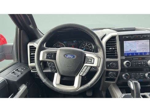 Used 2020 Ford F150 Lariat w/ Equipment Group 502A Luxury AWD/4WD image 13