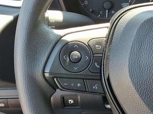 Used 2024 Toyota Corolla LE image 23