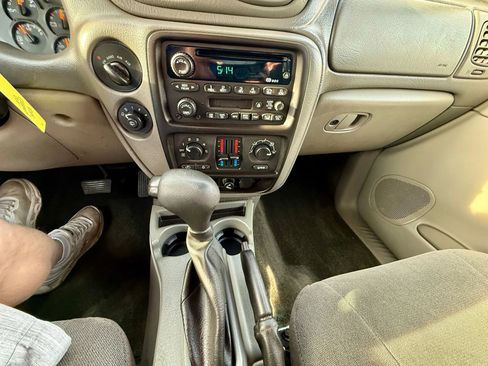 Used 2003 Chevrolet TrailBlazer LS w/ Preferred Equipment Group image 12