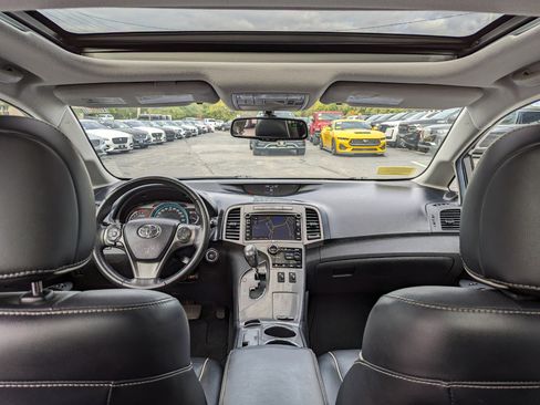 Used 2014 Toyota Venza Limited image 42