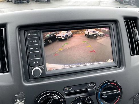 Used 2020 Nissan NV200 SV w/ Back Door Glass Package image 11