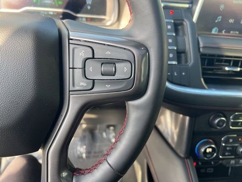 Used 2024 Chevrolet Suburban RST w/ Luxury Package image 18