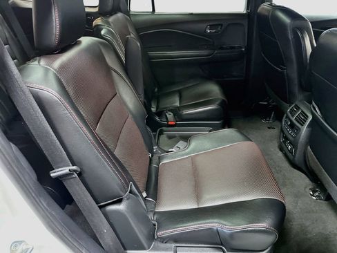 Used 2021 Honda Pilot Black Edition image 31
