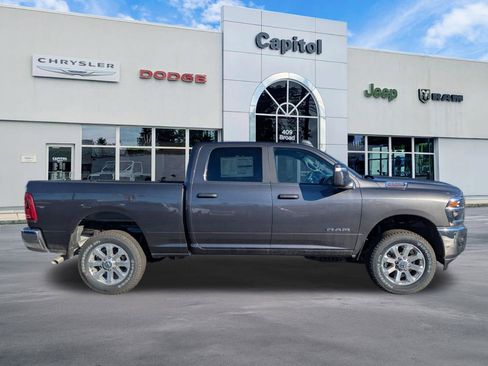 New 2026 RAM 2500 Big Horn AWD/4WD image 2