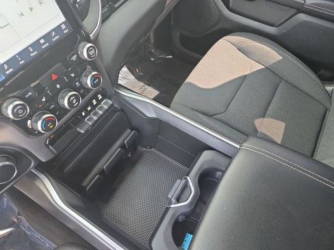 Used 2022 RAM 1500 Big Horn w/ Night Edition AWD/4WD image 27