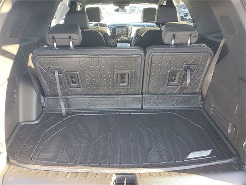 Certified 2023 Chevrolet Traverse LT w/ LPO, Floor Liner Package image 9