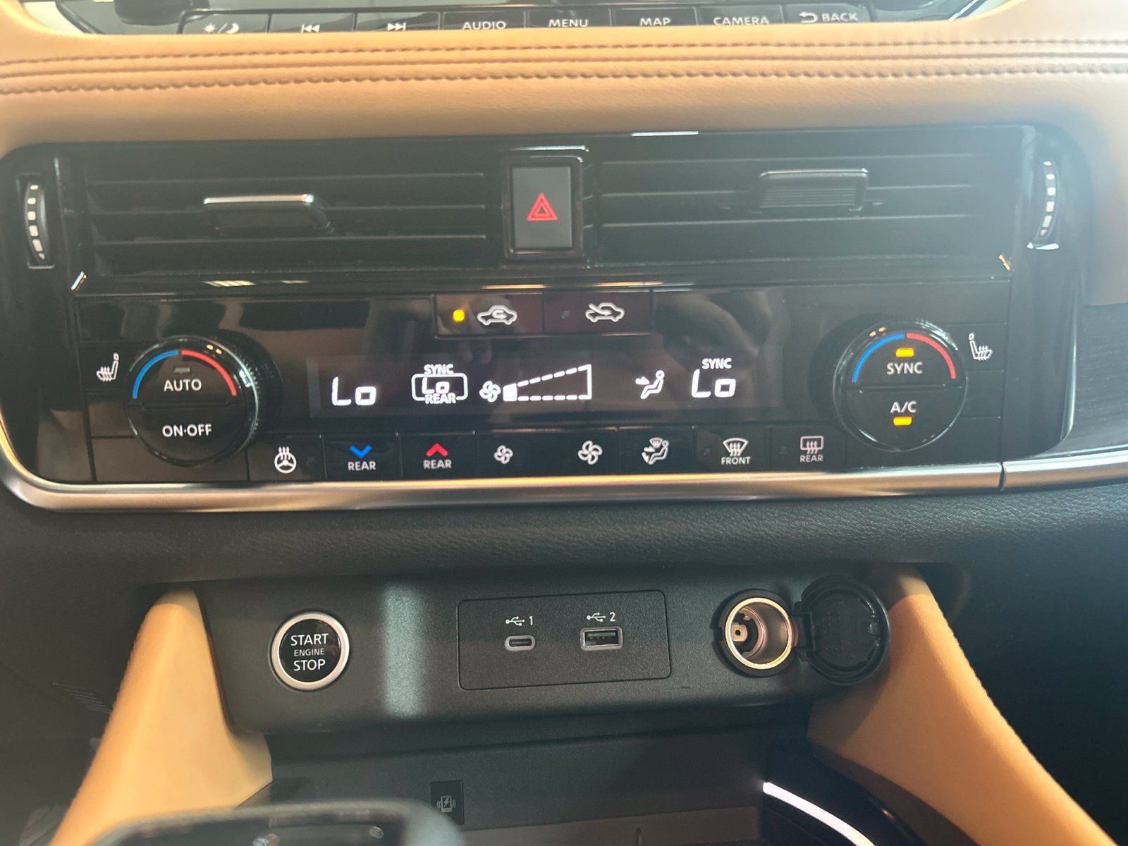 Used 2021 Nissan Rogue Platinum AWD/4WD image 28