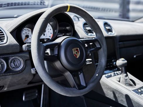 Used 2023 Porsche 718 Cayman GT4 RS RWD image 46
