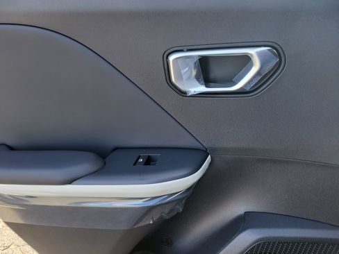 New 2026 Kia K4 GT-Line image 13