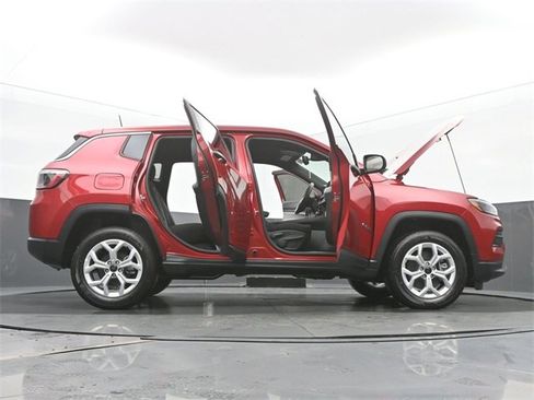 New 2025 Jeep Compass Sport image 61