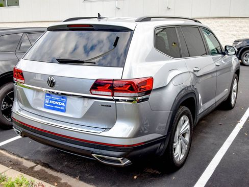 Used 2023 Volkswagen Atlas SE w/ Panoramic Sunroof Package AWD/4WD image 15