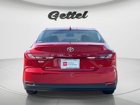 Used 2025 Toyota Camry LE w/ Convenience Package FWD image 6