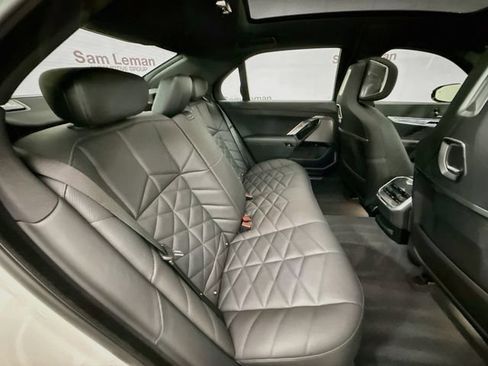 Used 2023 BMW 740i RWD image 29