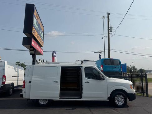 Used 2020 Nissan NV 2500 SV w/ Navigation Package RWD image 5