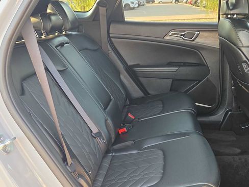 Used 2024 Kia Sportage X-Line AWD/4WD image 17