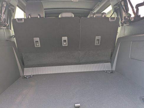 New 2025 Ford Bronco Outer Banks w/ Sasquatch Package image 12