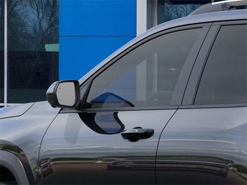 New 2026 Chevrolet Equinox LT w/ Convenience Package II image 12