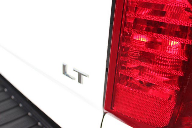 Used 2022 Chevrolet Silverado 2500 LT w/ Fleet Comfort Package AWD/4WD image 15