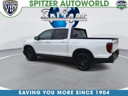 Used 2025 Honda Ridgeline Black Edition image 7