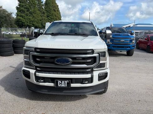 Used 2022 Ford F250 Platinum w/ FX4 Off-Road Package AWD/4WD image 2
