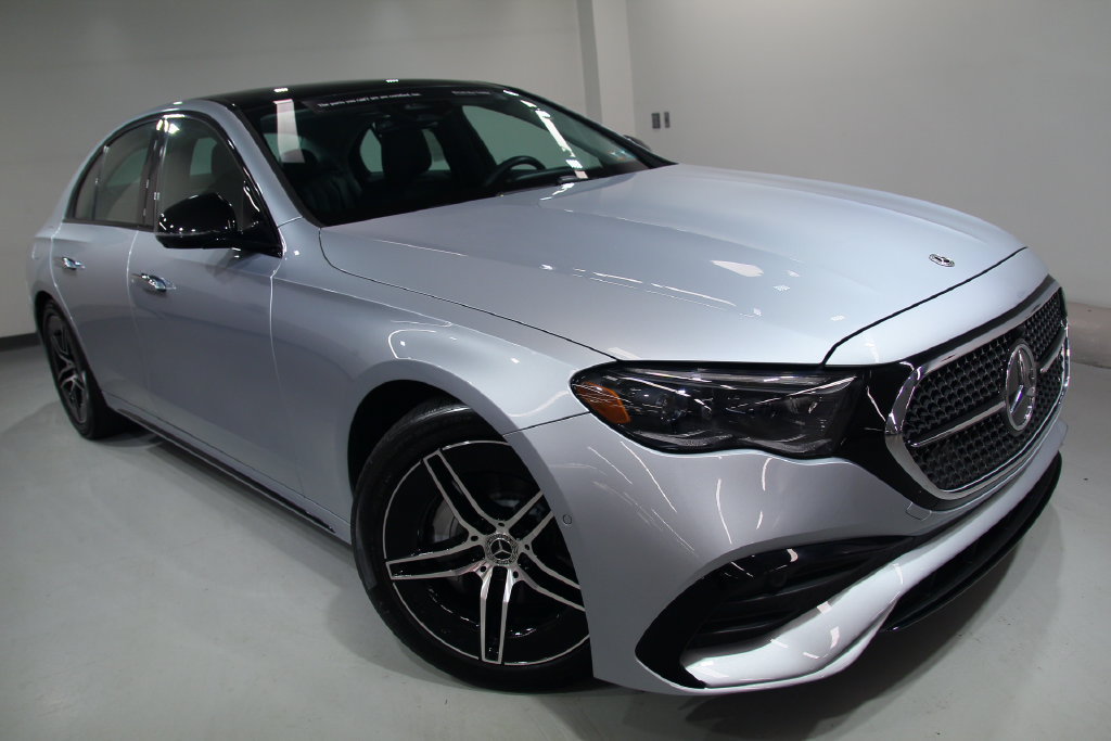 Used 2026 Mercedes-Benz E 350 4MATIC Sedan image 11