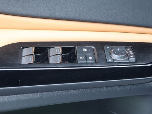 Certified 2025 Lexus ES 350 Ultra Luxury image 15